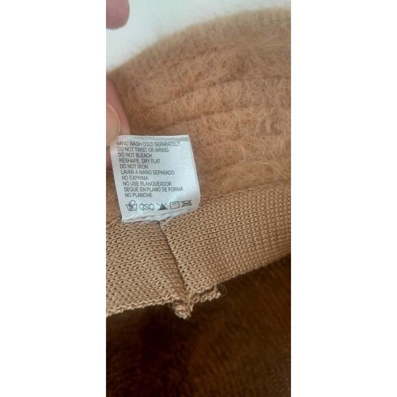 Vintage Disney RN 87429 Angora Blend Fuzzy Bucket Hat Tan 90s Y2K Streetwear - Picture 8 of 8